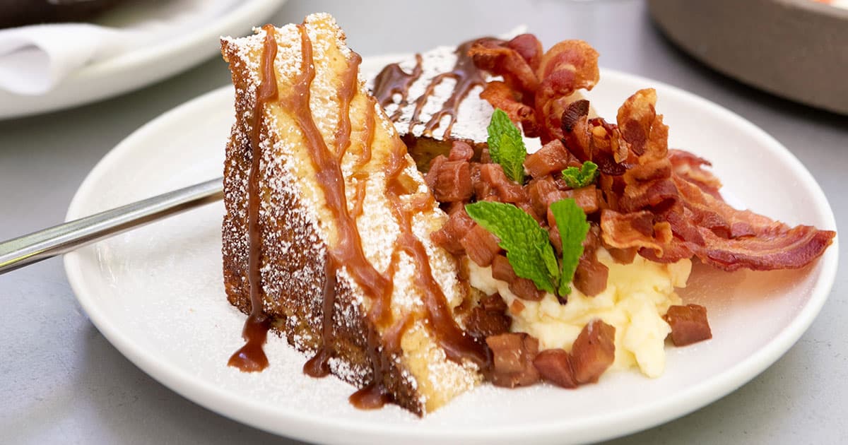 WEEKEND BRUNCH